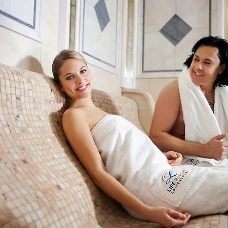 Life Loipersdorf ホテル