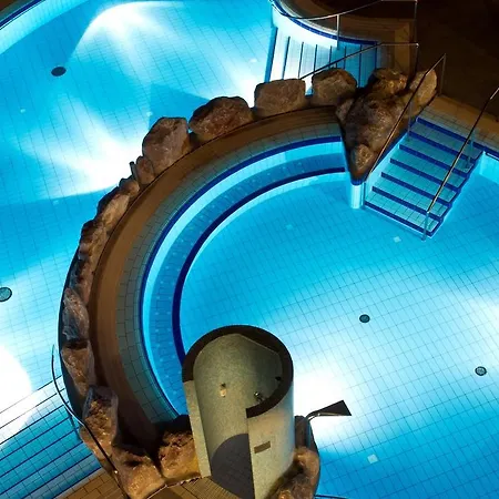 Life Loipersdorf ホテル Fürstenfeld