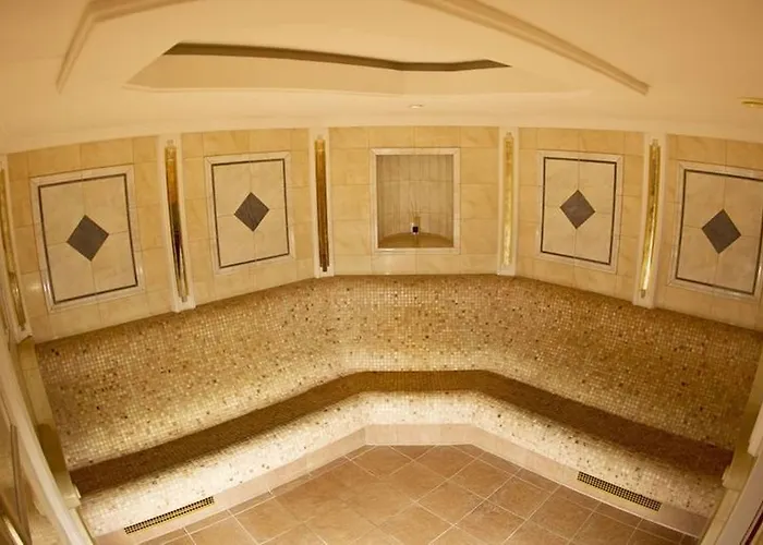 Life Loipersdorf ホテル 4*